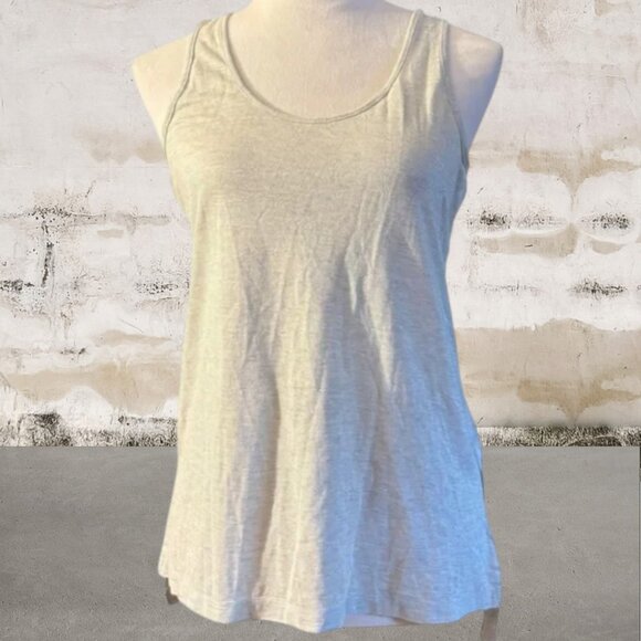 Old Navy Women's Light Gray Tank Top Size Small - Picture 1 of 5